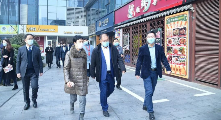 唐島灣“繁花里”數字人民幣一條街正式開街！